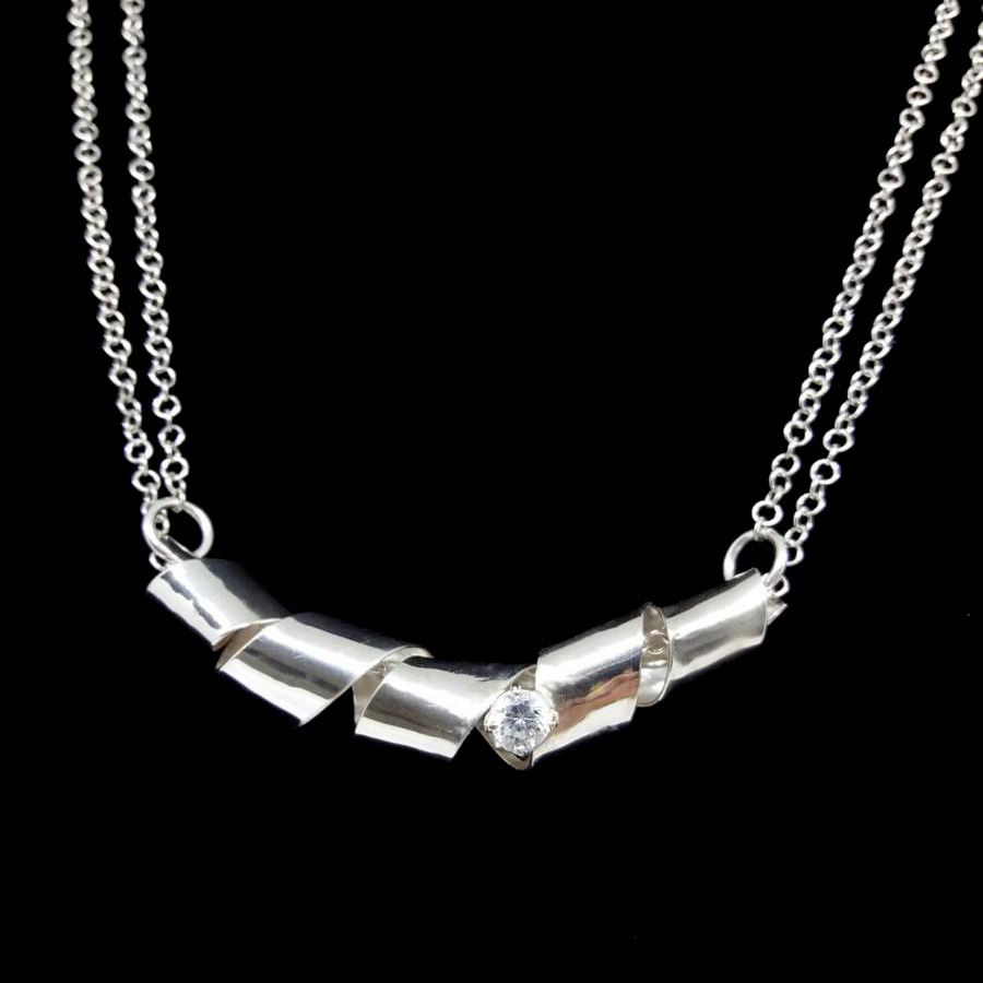 Collana Lucia De Carolis
